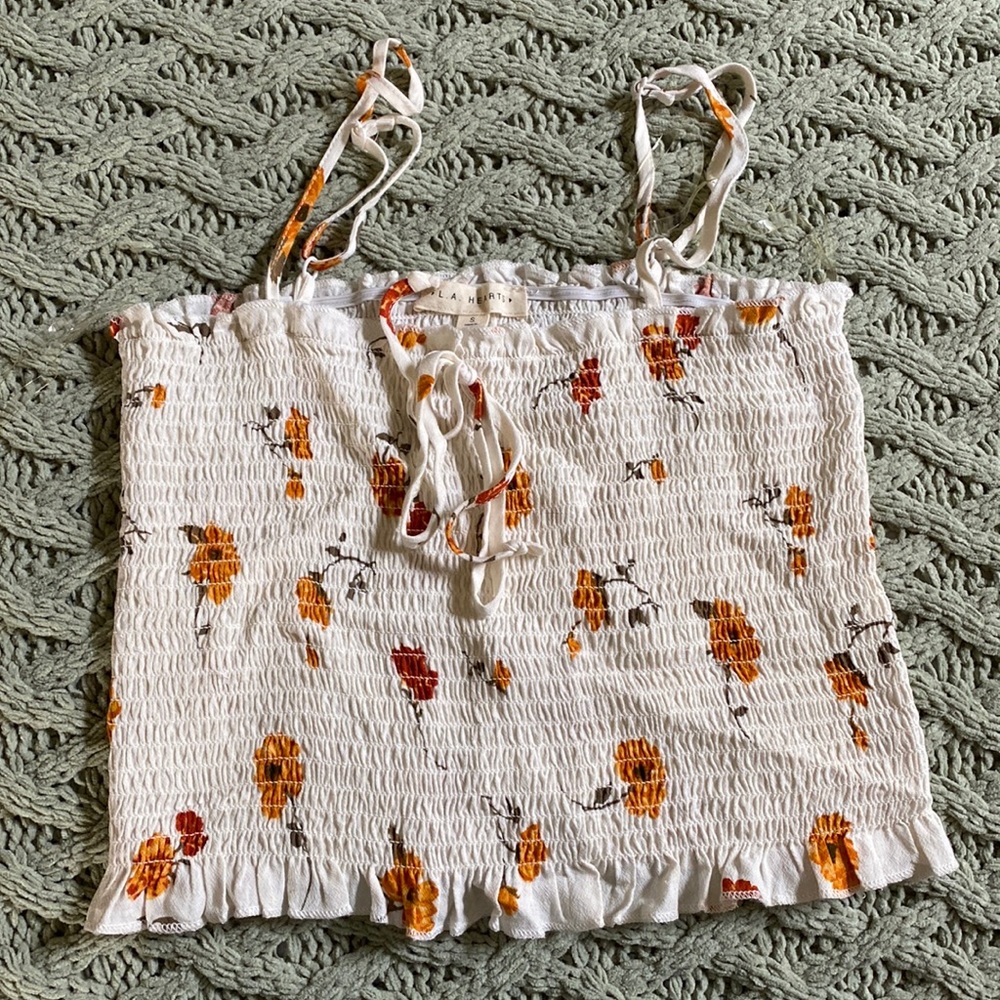 Size small. Pacsun tank top